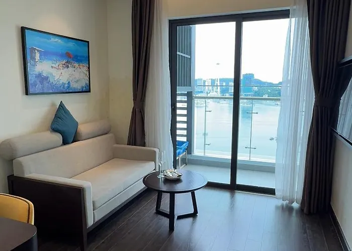 Pianohome * Ha Long